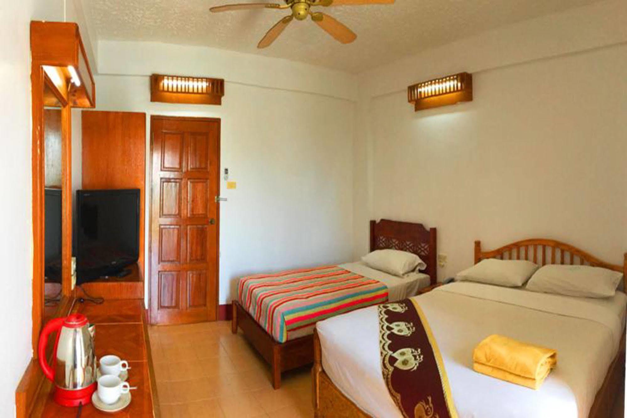 Bliss Mansion Hotel Патая Екстериор снимка